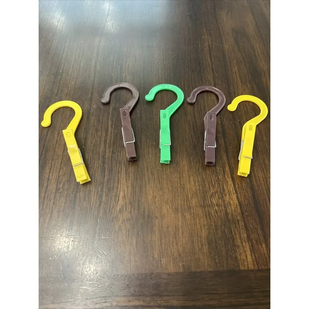 Laundry Hooks Hangers Plastic Clothes Pins Hanger Clips Multicolor 5pcs
